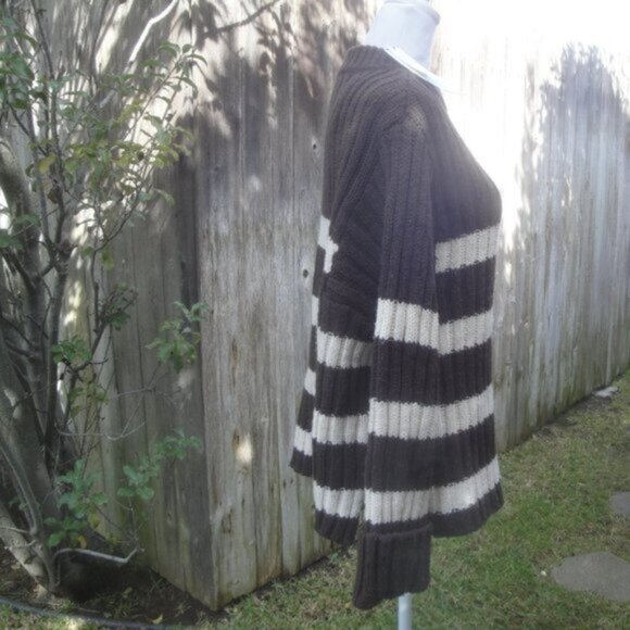 NEW Zara Sweater Women's XS Brown and Cream Striped Bulky Pullover - Picture 6 of 7